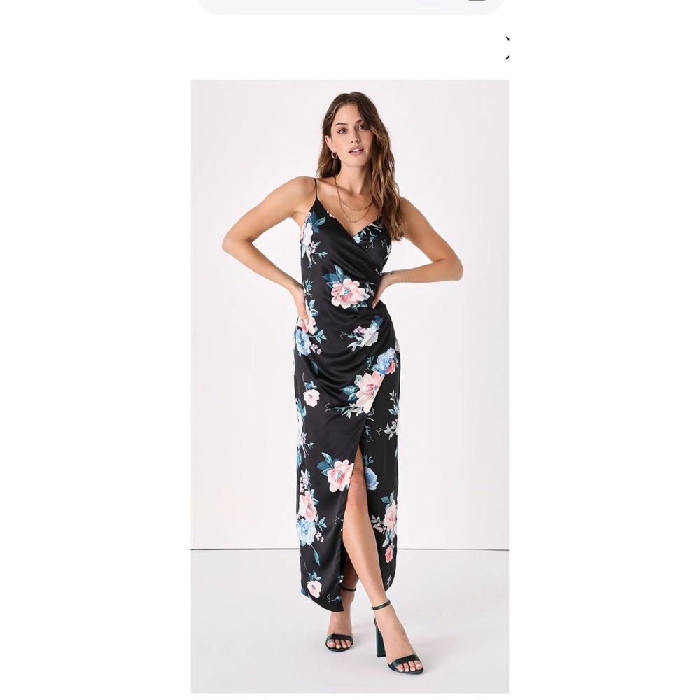 Lulus Women's Black Multi Floral Maxi Long Summer Wedding Guest Dress Sz.M NWT